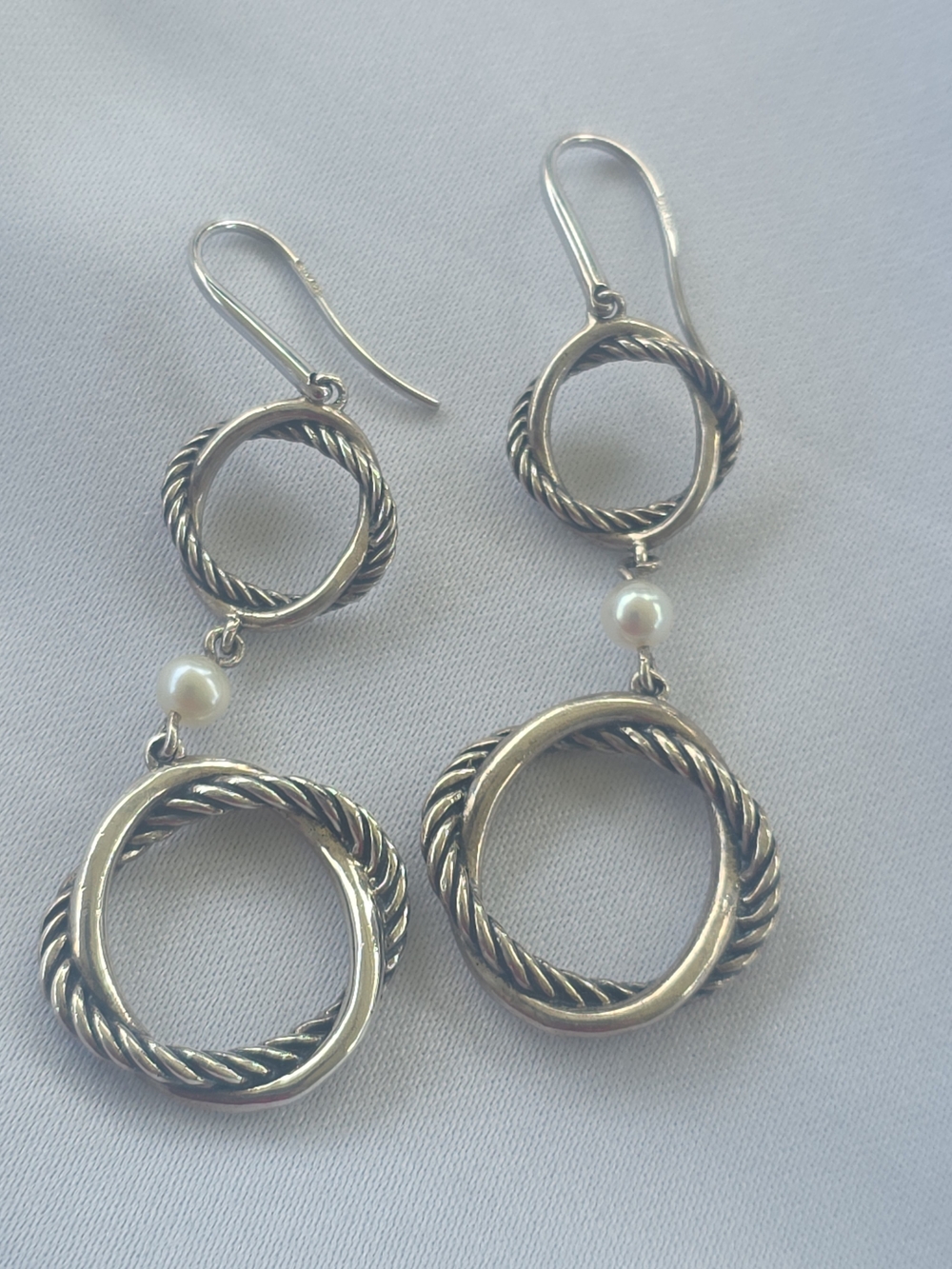 Authentic David Yurman Earings - Picture 3 of 5